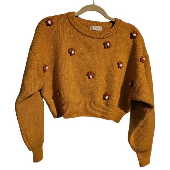 Altar'd State Cropped pullover sweater Long Sleeves Polka dot floral accents L - Picture 2 of 9